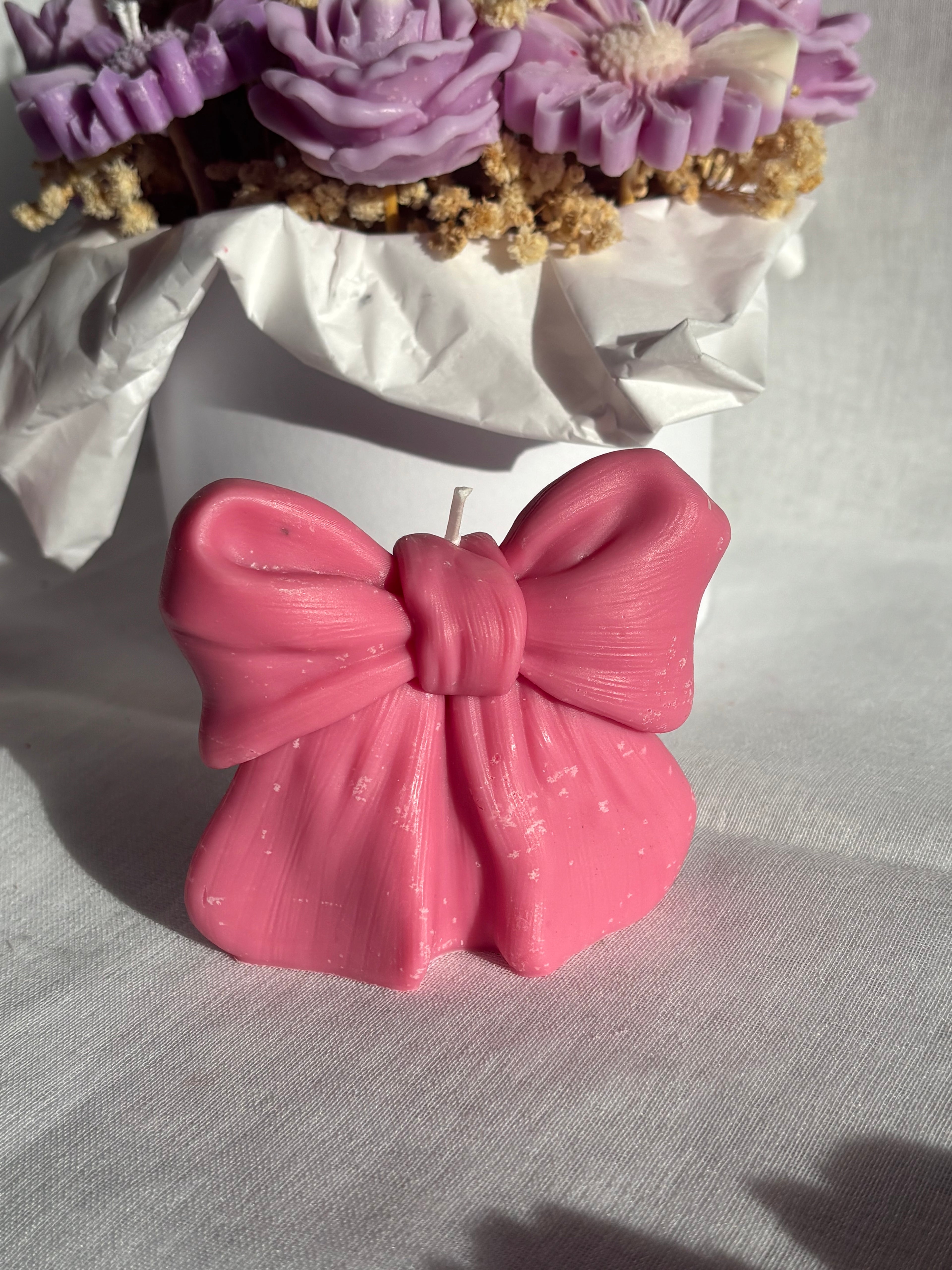 Pink Bow – Schleifenkerze aus Sojawachs🎀